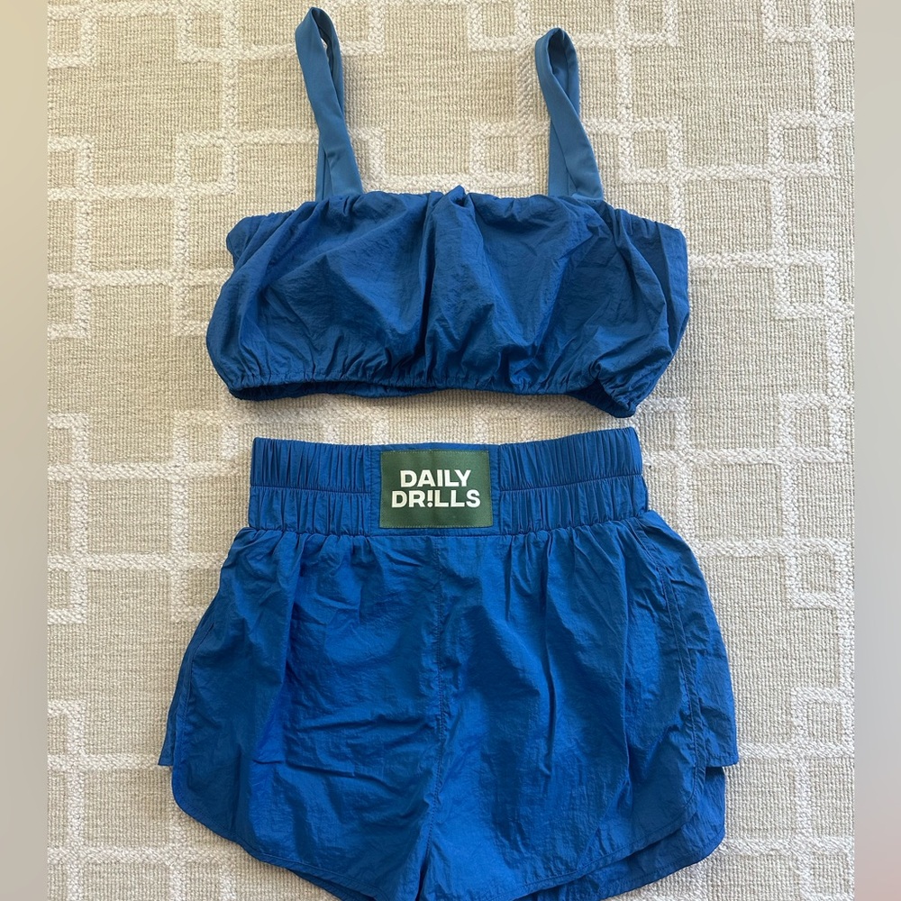 Daily Drills Nylon Set in Cobalt!